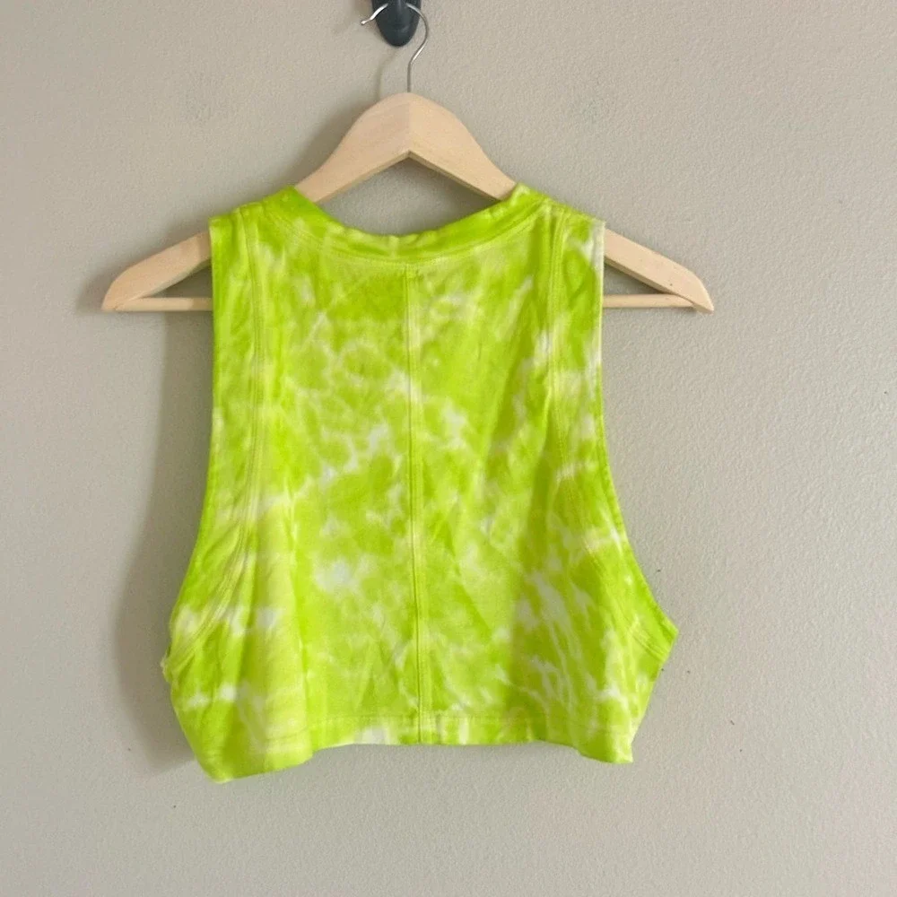 Lululemon All Yours Crop Tank Size 8 Marmoleado Tie Dye Eccentric Lime  S-2